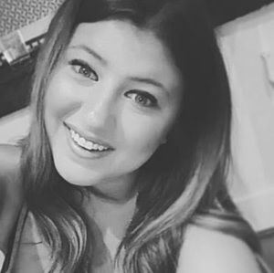 Meet your Posher, Marina